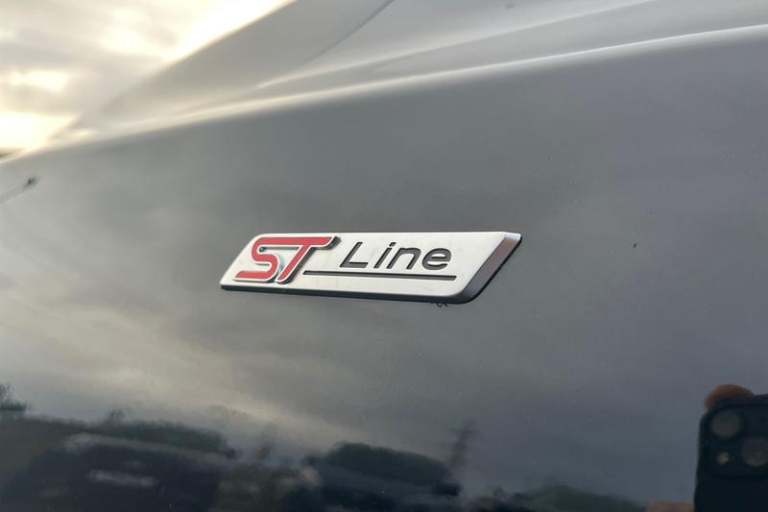 2025 Ford Focus 1.0 EcoBoost Hybrid mHEV ST-Line X 5dr HATCHBACK PETROL Manual