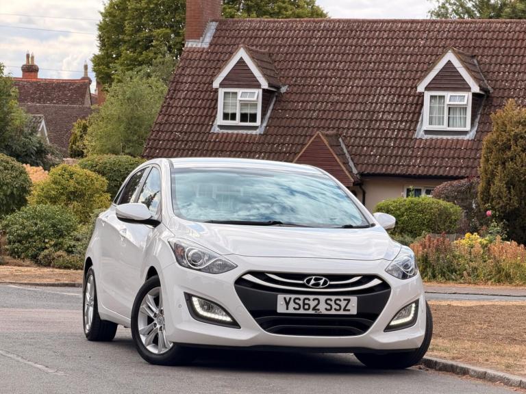 2013 Hyundai i30 1.6 CRDi Blue Drive Style Euro 5 (s/s) 5dr HATCHBACK Diesel Manual