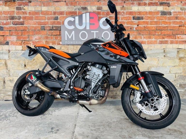 KTM 990 DUKE 2024 74