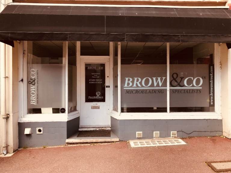 Retail shop for rent in Torquay ( Brow&Co no longer trading from this shop )