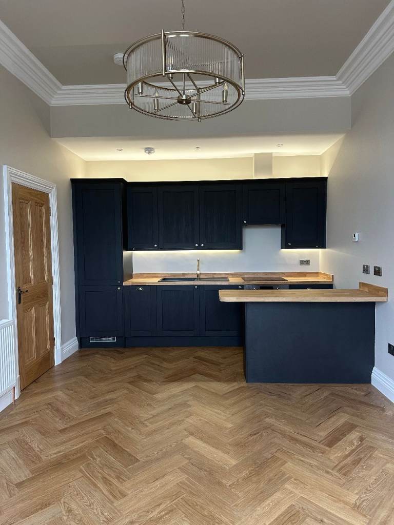 2 Bedroom Top Floor Flat for Rent Church Street, Broughty Ferry, Dundee 