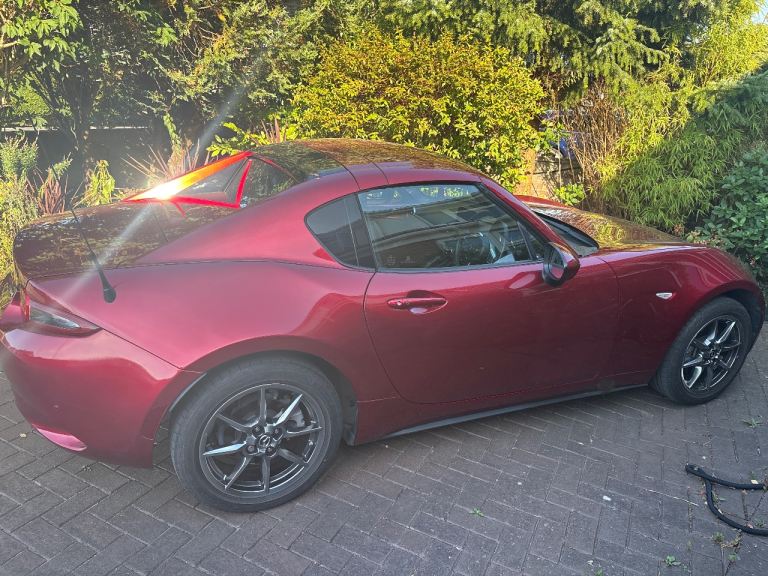 Mazda mx5 RFSport 2021 in soul red