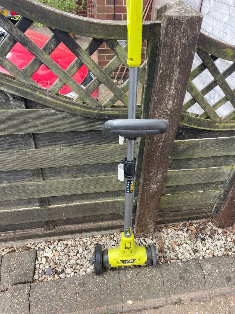 Ryobi Cordless Grass Trimmer – Good Condition
