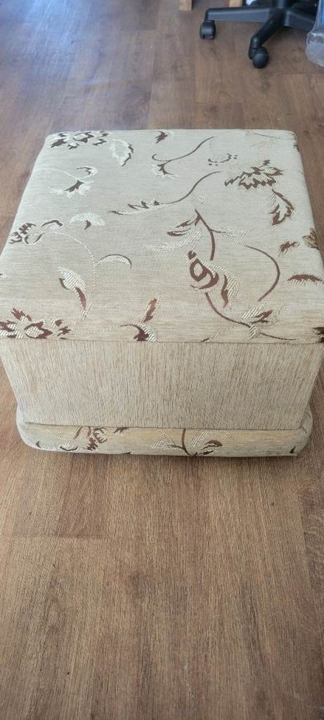 Wooden storage box 2 available.