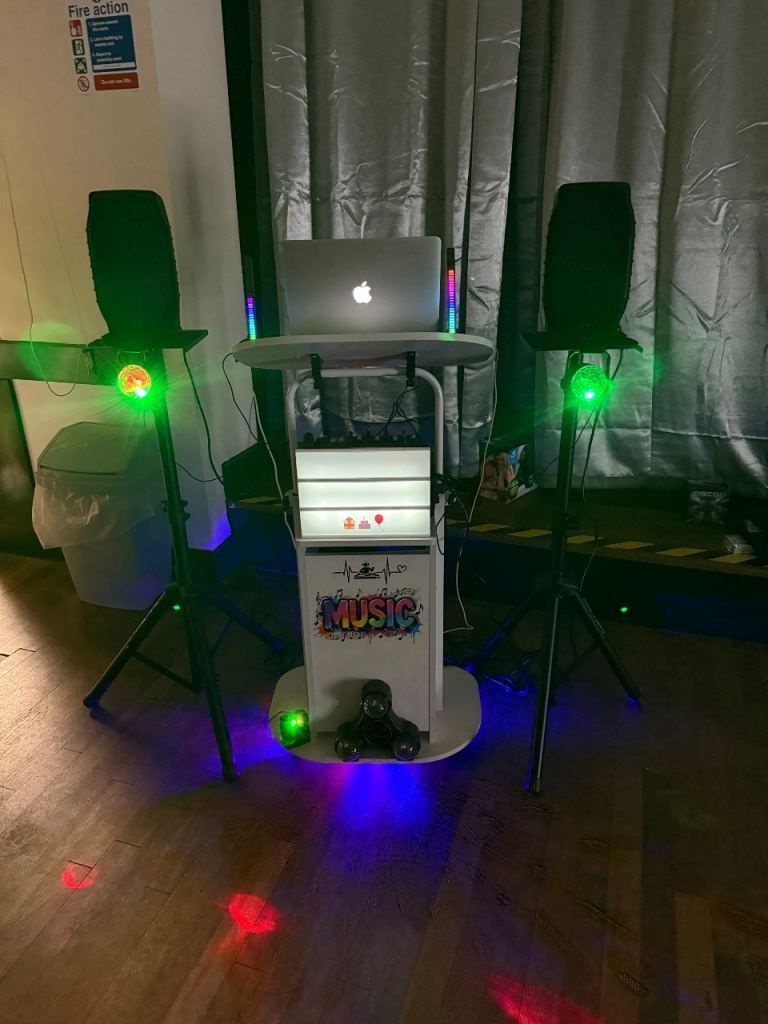 Compact Disco Set up 
