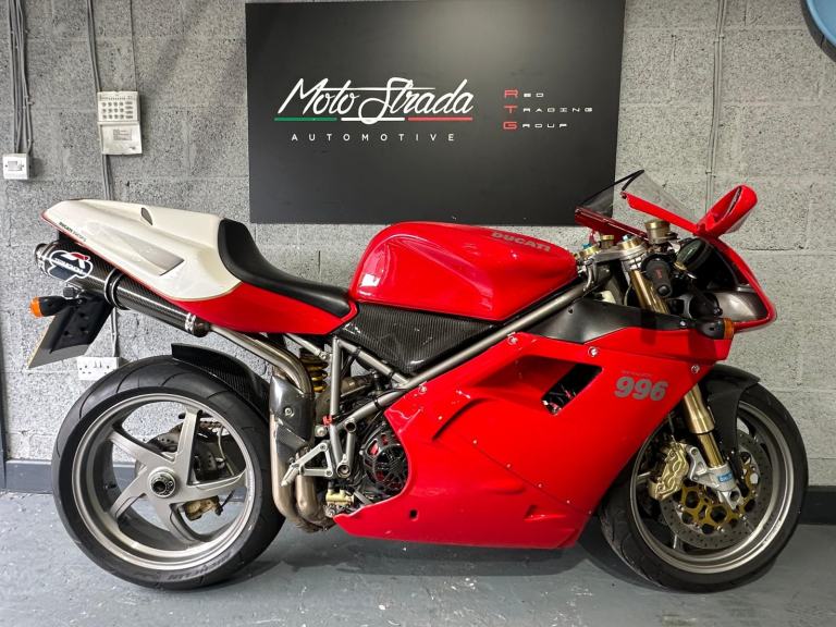 Ducati 996 SPS 2000 model FR2    Previous Notorious Owner