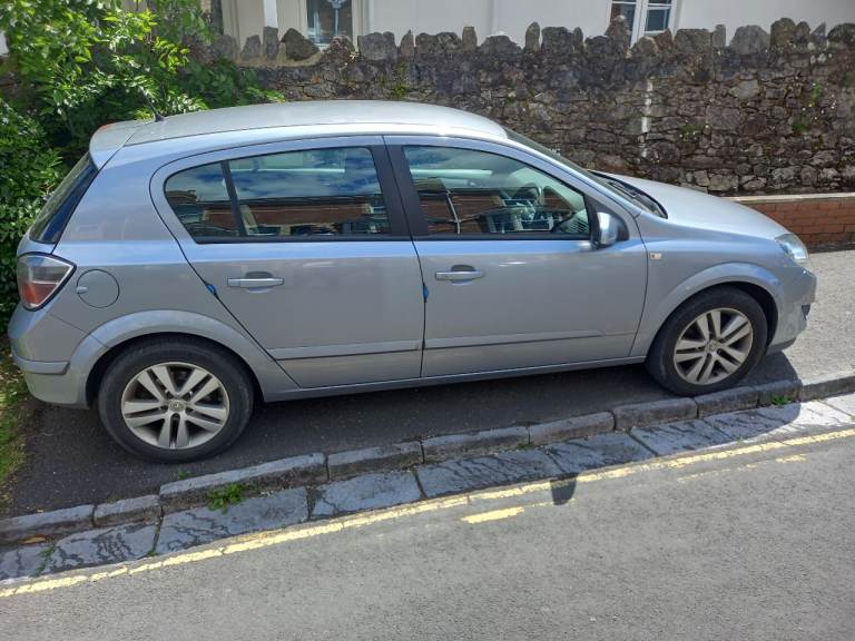 Vauxhall, ASTRA, Hatchback, 2010, Manual, 1598 (cc), 5 doors