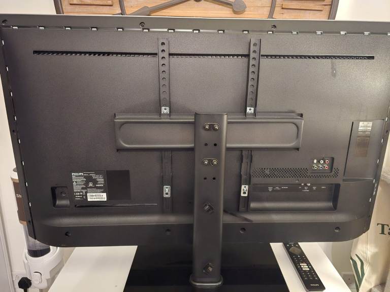 Philips 43PUS6754 43" Smart Ambilight 4K Ultra HD TV