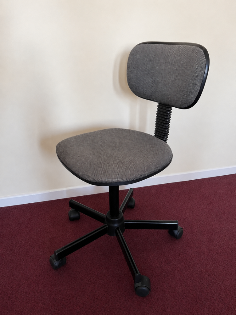 Desk chair