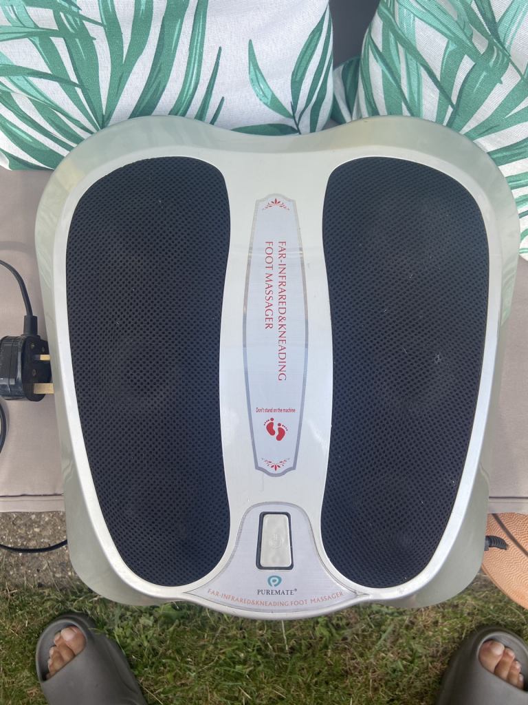 Puremate far - infrared & kneading foot massager !