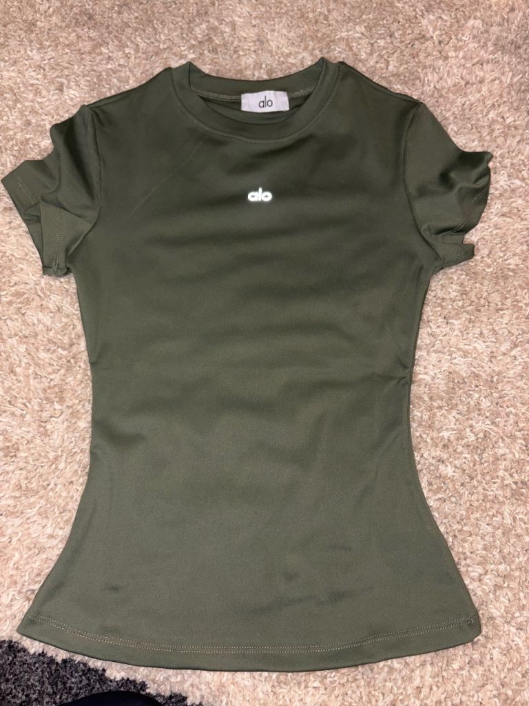 Khaki women’s gym t shirt brand new 