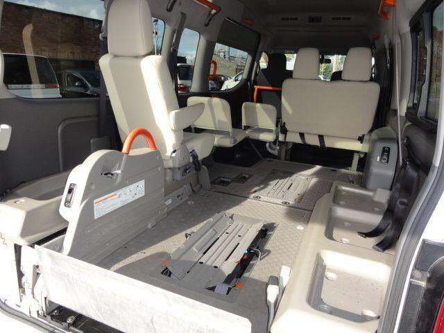  Nissan Urvan NV350 DUAL WHEELCHAIR CARRIER OR CAMPER Petrol Automatic