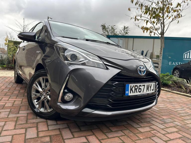 2017 Toyota Yaris 1.5 VVT-h Icon E-CVT Euro 6 (s/s) 5dr HATCHBACK Petrol/Electric Hybrid Automatic