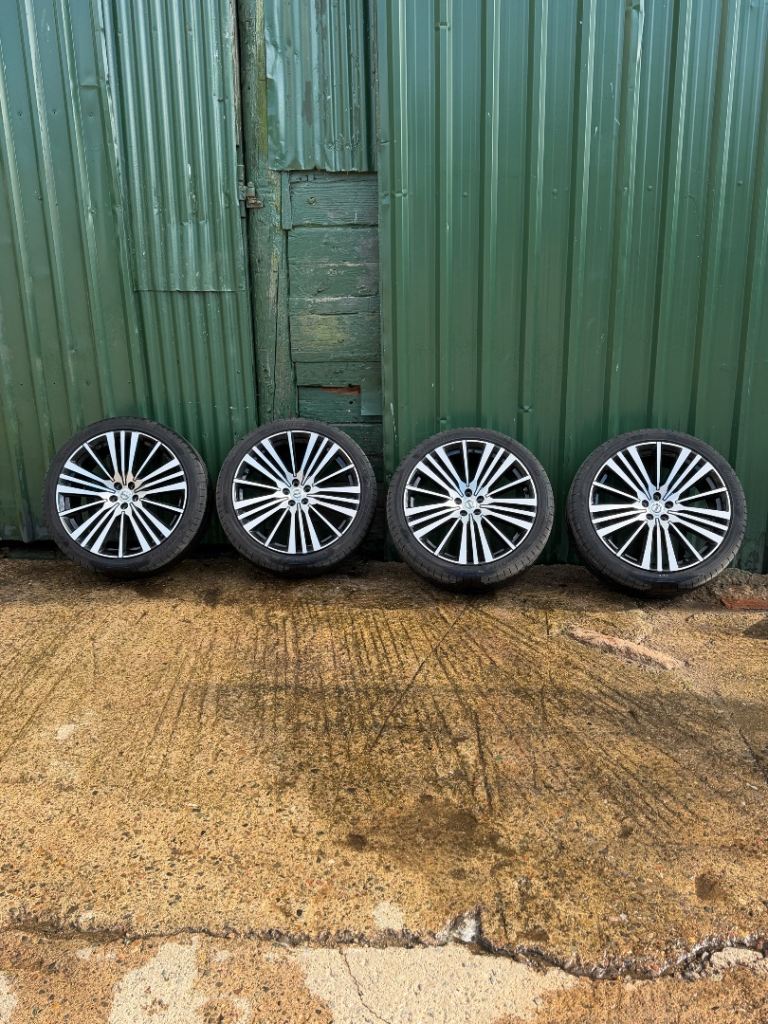 Volvo xc90 inscriprion R22 wheels