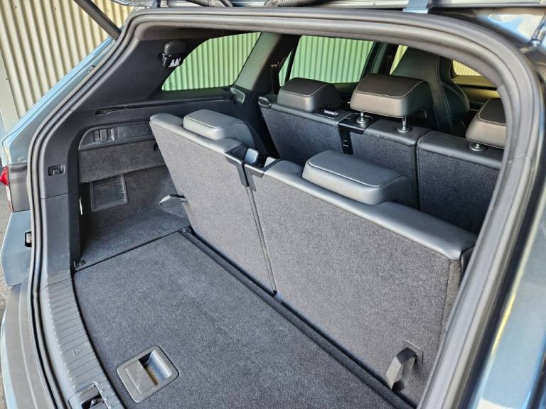 2019 Skoda Kodiaq 2.0 TDI SportLine SUV 5dr Diesel DSG 4WD Euro 6 (s/s) (7 Seat) (190 ps) ESTATE ...