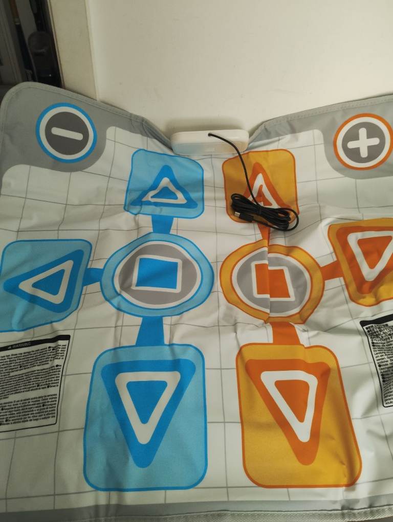 Nintendo Wii Console With Boxed Family Trainer 25 Games And Accessories In Good Condition £100