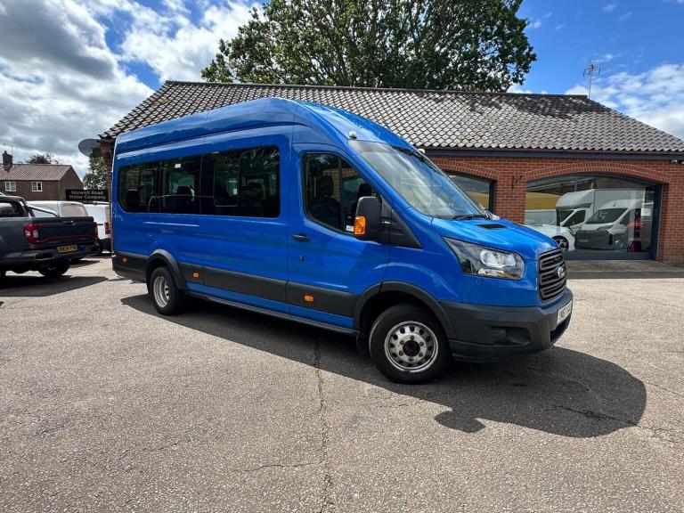 FORD TRANSIT 2.2 TDCi 460 HDT L4 H3 5dr (18 seats) 2017
