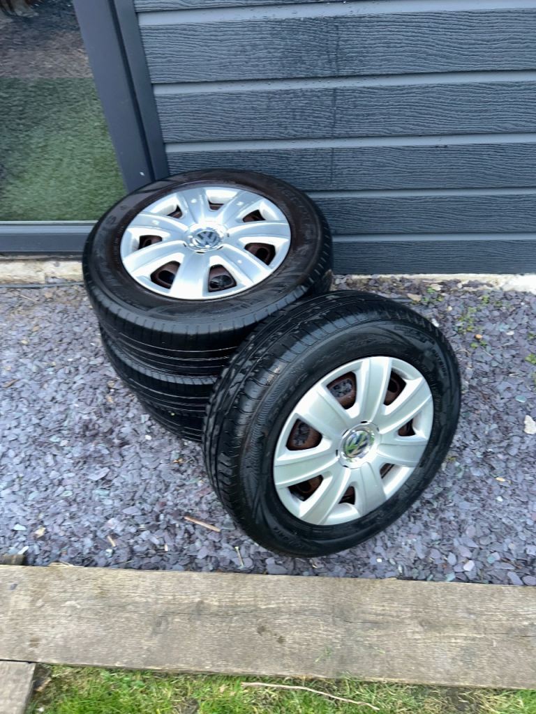 Real VW polo 15” wheels with tyres 