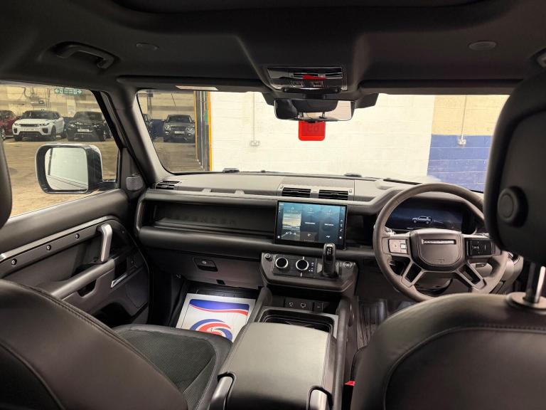 2022 Land Rover Defender 110 5.0 P525 V8 Auto 4WD Euro 6 (s/s) 5dr ESTATE Petrol Automatic