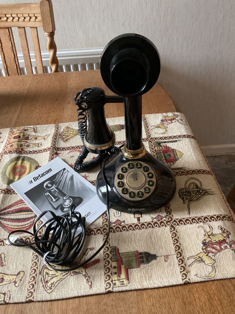Candlestick telephone