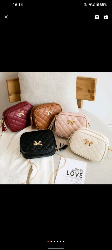 Shoulder bag. ebay/pukutisss