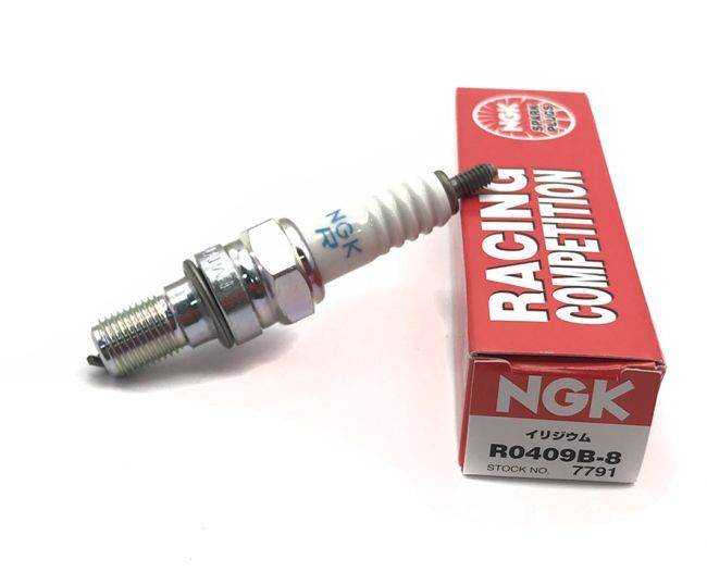 HONHA CRF 250R NGK RACE PLUG RO409B8