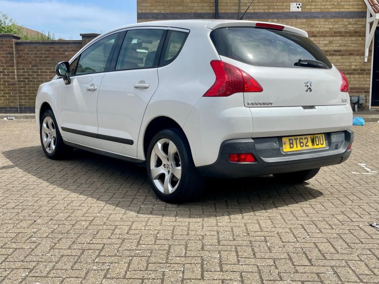 Peugeot, 3008, Hatchback, 2013, Manual, 1598 (cc), 5 doors