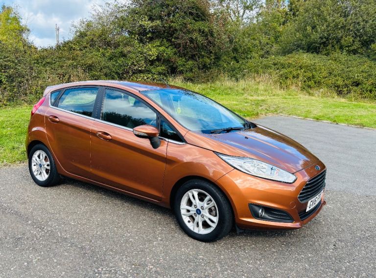 Ford, FIESTA, Hatchback, 2016, Manual, 1498 (cc), 5 doors