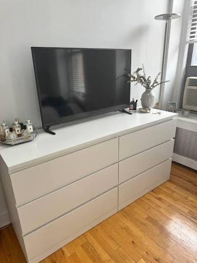Ikea malm chest of 6 drawers white 