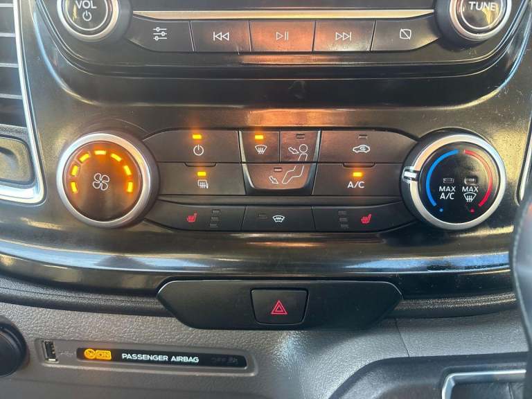 2022 Ford Transit Custom 2.0 EcoBlue 130ps Low Roof Limited Van Auto PANEL VAN DIESEL Automatic