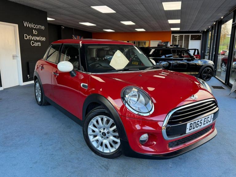 2015 MINI Hatch 1.5 Cooper Euro 6 (s/s) 5dr HATCHBACK Petrol Manual