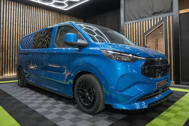  Ford Transit Custom 320 Limited L2 h1 Dciv Ecoblue Crew Cab Diesel Automatic