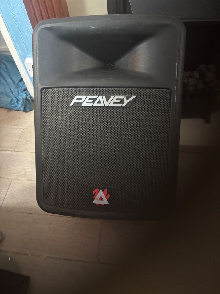 Speakers and mixer