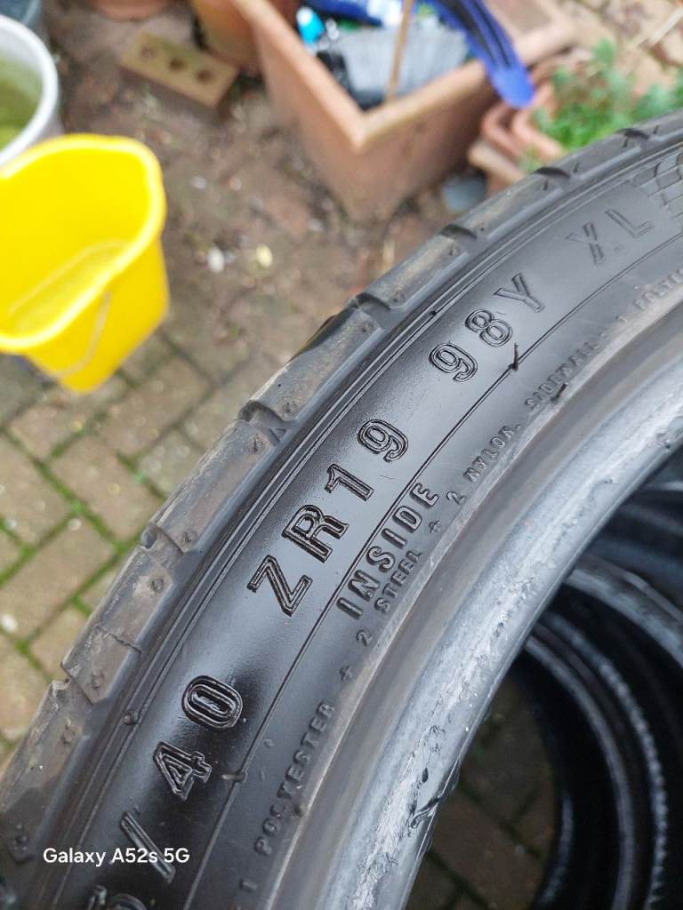 Car tyres,  part warn