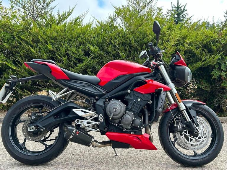 2018 18 Triumph Street Triple 765 S Naked Euro 4 113 Ps 16k miles 765S RED