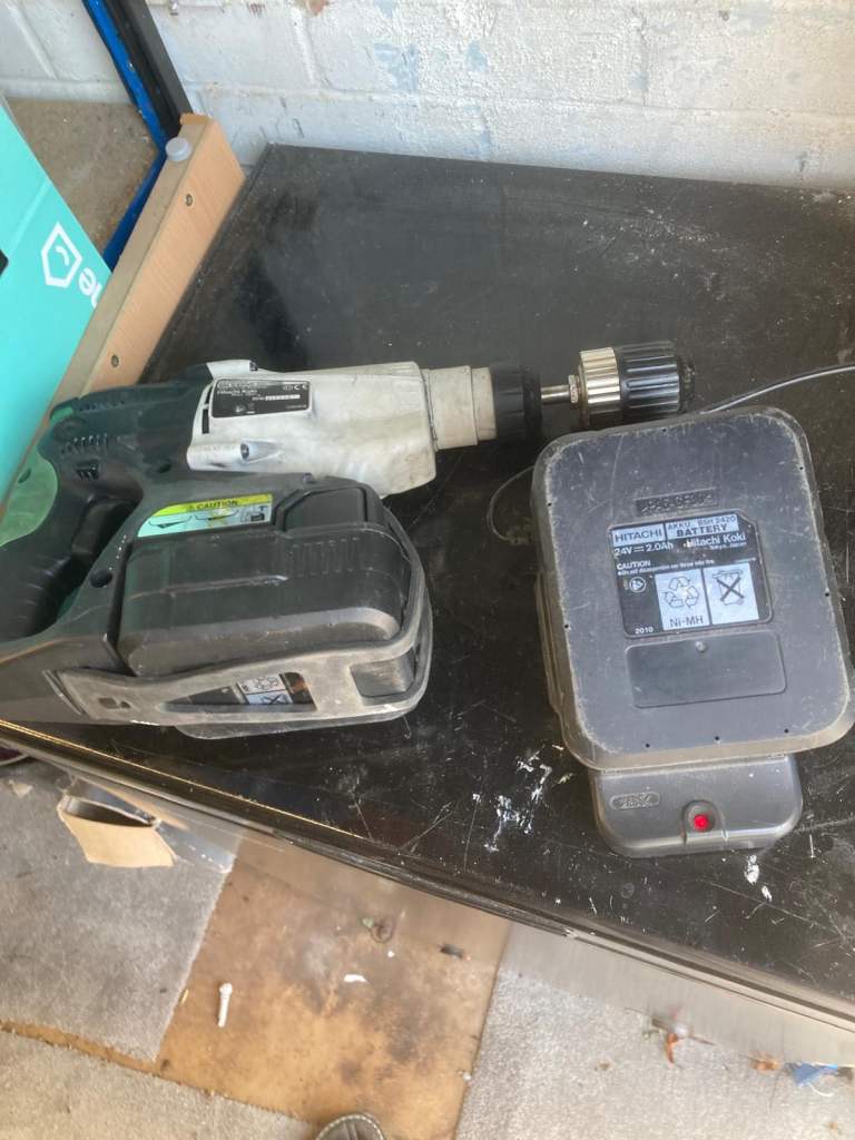 Hitachi 24 volt hammer drill 
