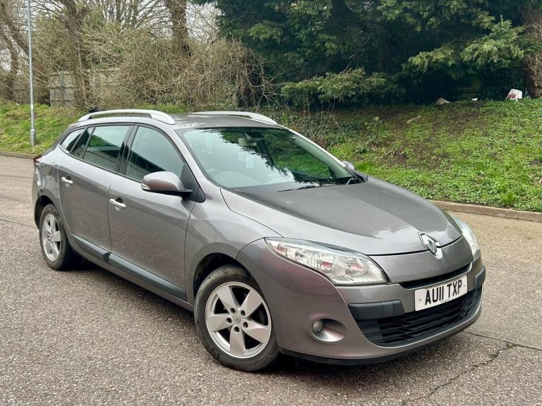 2011 Renault Megane 1.5 dCi 110 Dynamique TomTom 5dr EDC ESTATE Diesel Automatic