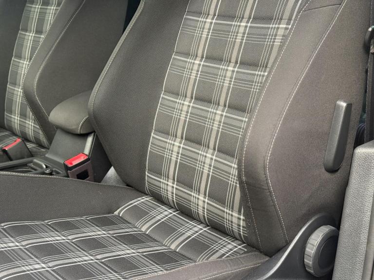 2018 Volkswagen Golf 2.0 TDI 184 GTD 5dr HATCHBACK DIESEL Manual