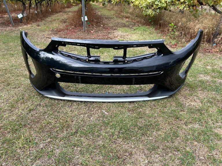 Genuine Kia Stonic Front Bumper 2017-2020