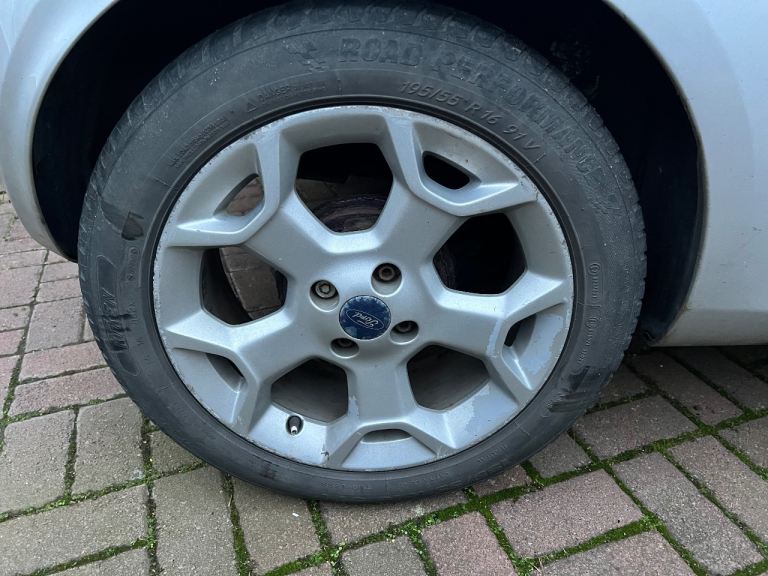 Ford ka mk2 snowflake alloy wheels