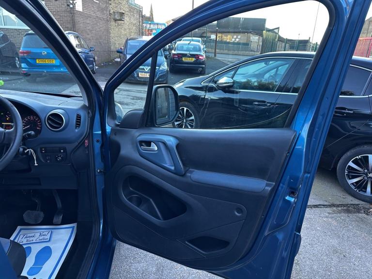  Peugeot Partner Tepee 1.6 HDi Tepee S EGC (s/s) 5dr Diesel Automatic