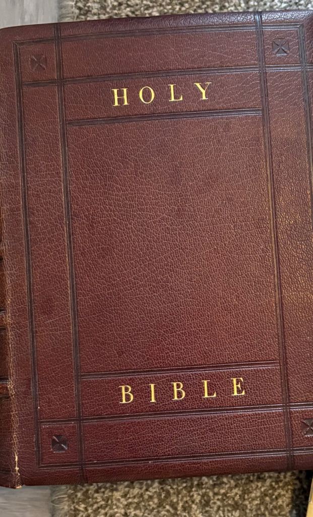 Vintage Holy Bible - Old and New Testaments