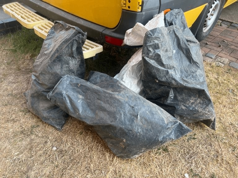 Free Heavy‑Duty Rubble Bags – Leicester