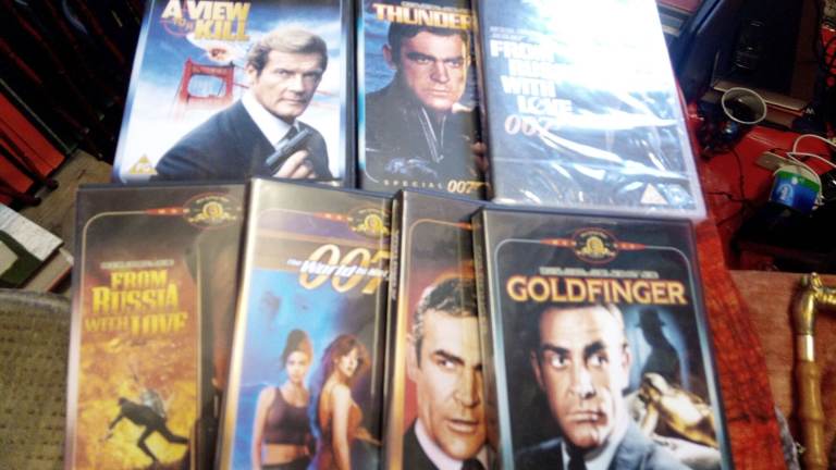 JAMES BOND COLLECTION ALL SPECIAL EDITIONS UNPLAYED AND BOOKLETS 6 FILMS