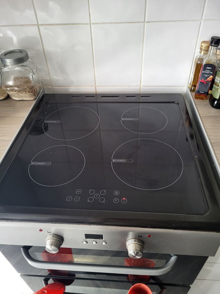 Logik induction cooker 