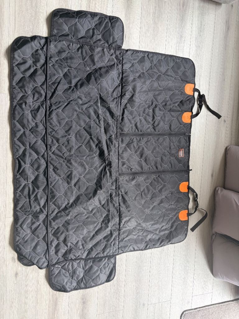 Joejoy rear seat cover