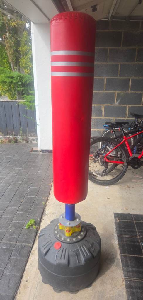 Freestanding Punch Bag – Red, Very Good Condition