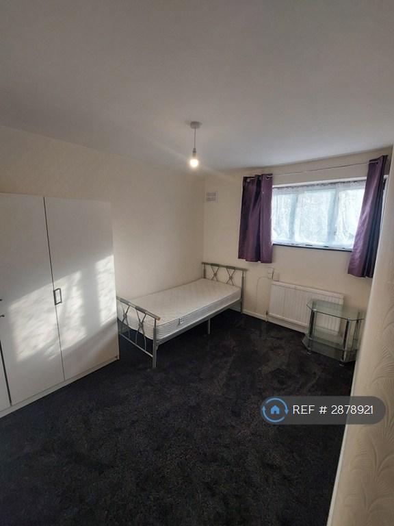 4 bedroom house in Rokeby Street, London, E15 (4 bed) (#2878921)