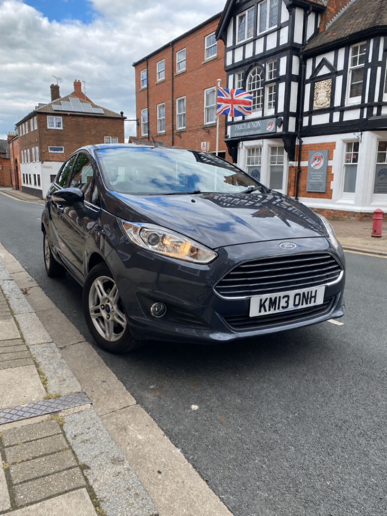 Ford, FIESTA, Hatchback, 2013, Manual, 998 (cc), 5 doors