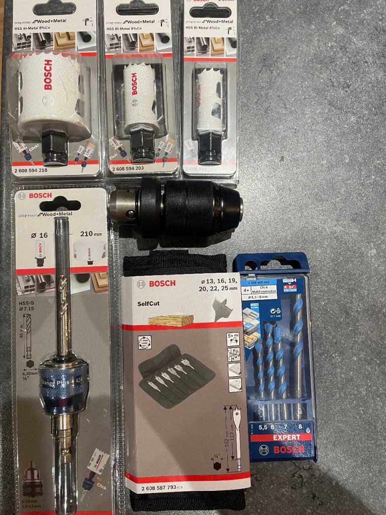 New Bosch Drill Bits and Hole Saws Set